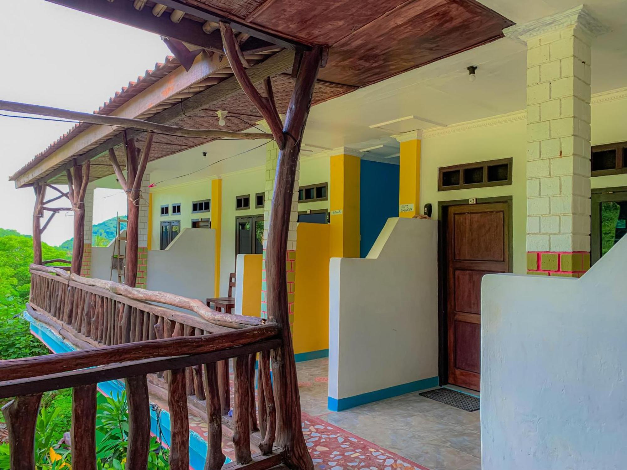 Breeze Hostel Kuta  Kültér fotó