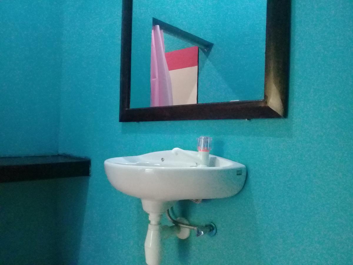 Breeze Hostel Kuta  Kültér fotó