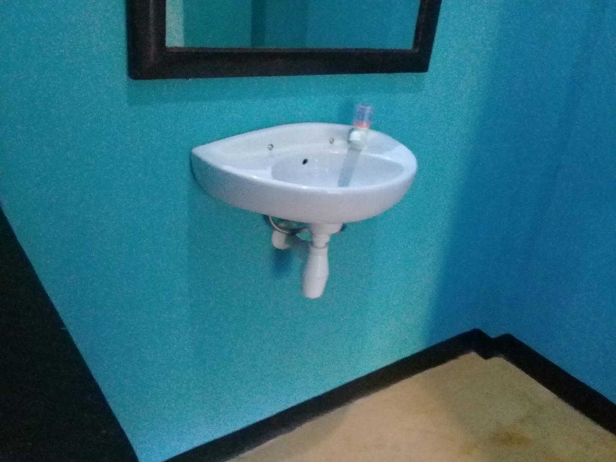 Breeze Hostel Kuta  Kültér fotó