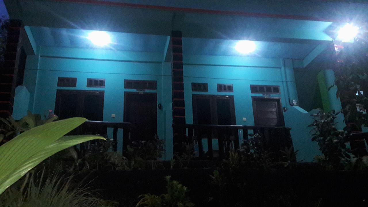 Breeze Hostel Kuta  Kültér fotó