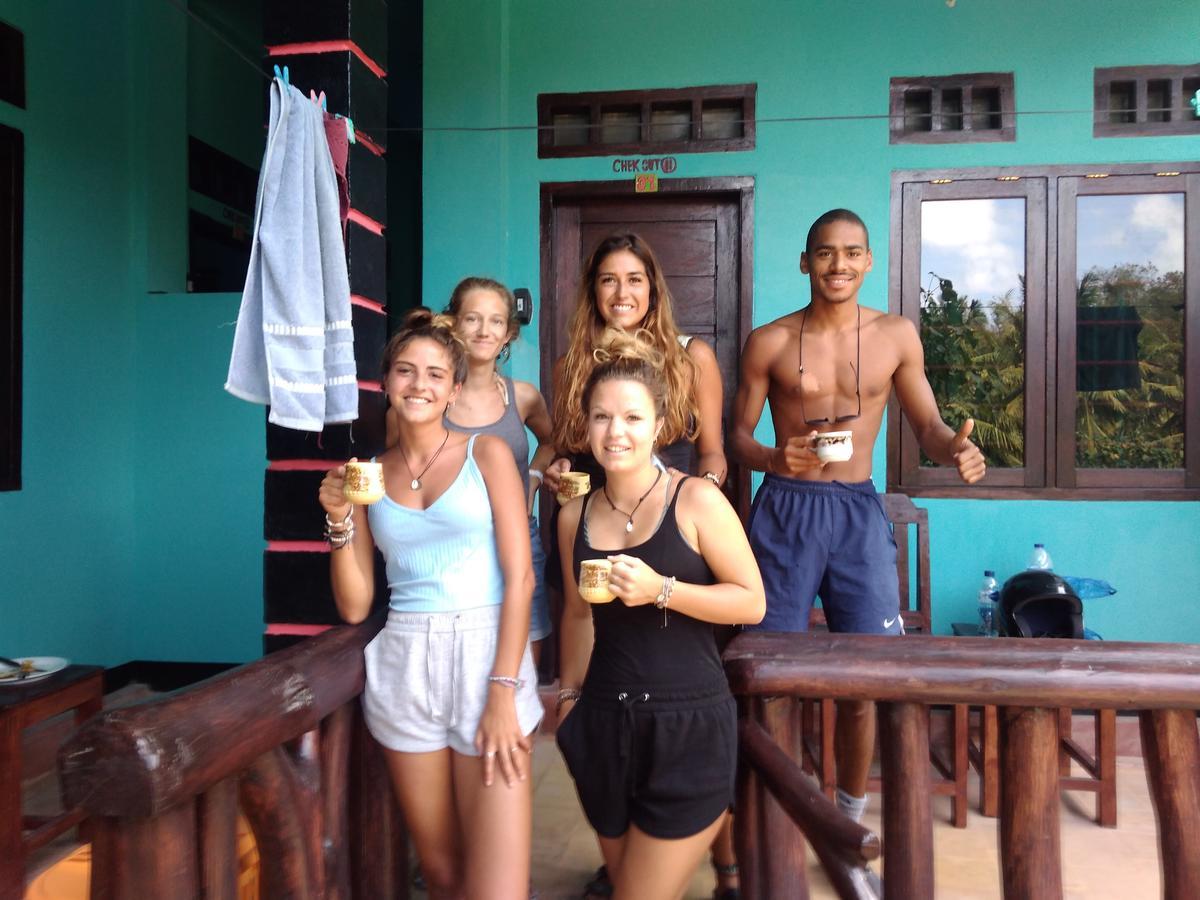 Breeze Hostel Kuta  Kültér fotó
