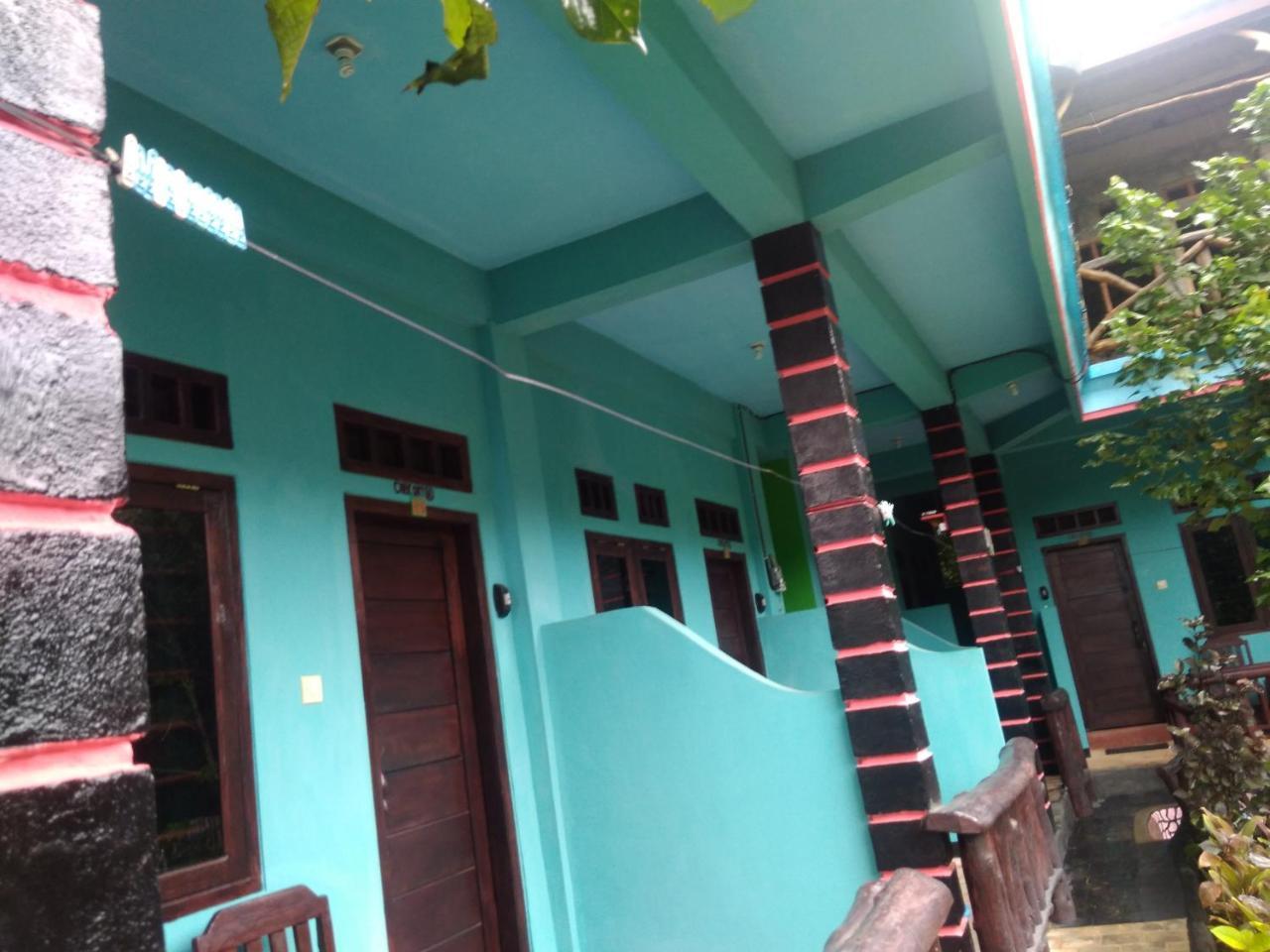 Breeze Hostel Kuta  Kültér fotó